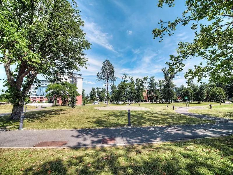 Zenitude Toulouse Parc L Escale 호텔